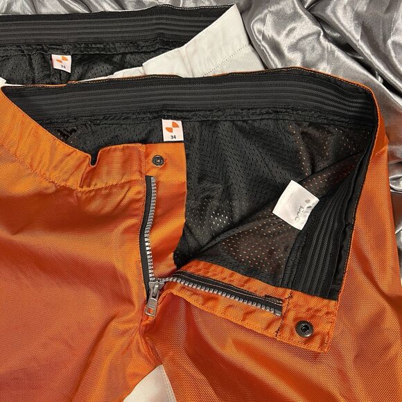 POC MTB Cycle DH Shorts Bundle Men's 34 Off Road Downhill Bike Ripstop Black Org - Picture 14 of 17